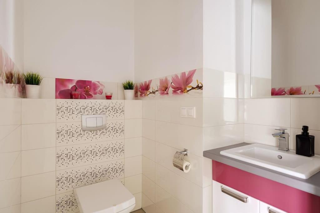 Appartement Chic Et Moderne Poznań Esterno foto
